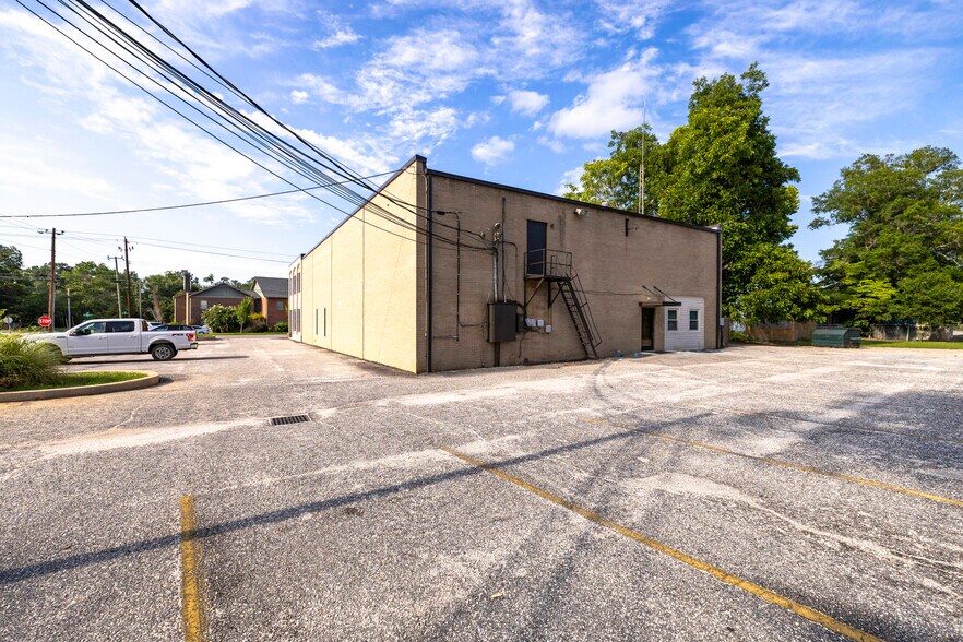 More Photos Of 410 W Liberty St, Sumter Office Residential For Sale