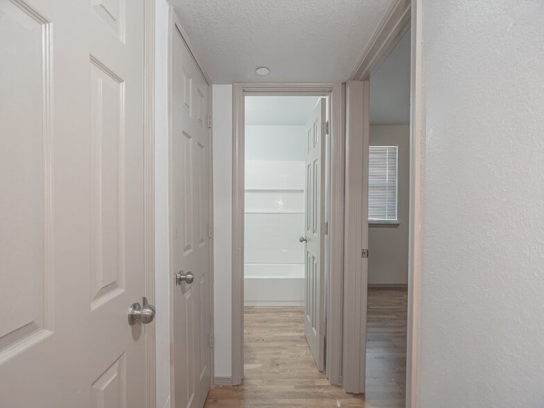 More Photos Of 3732 NW 23rd St, Oklahoma City Apartments For Sale