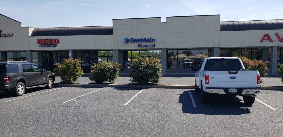 More Photos Of 105 Gateway Sq, Mechanicsburg Unknown For Lease