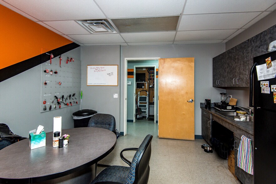 More Photos Of 2106 Highway 95, Bullhead City Auto Dealership For Sale