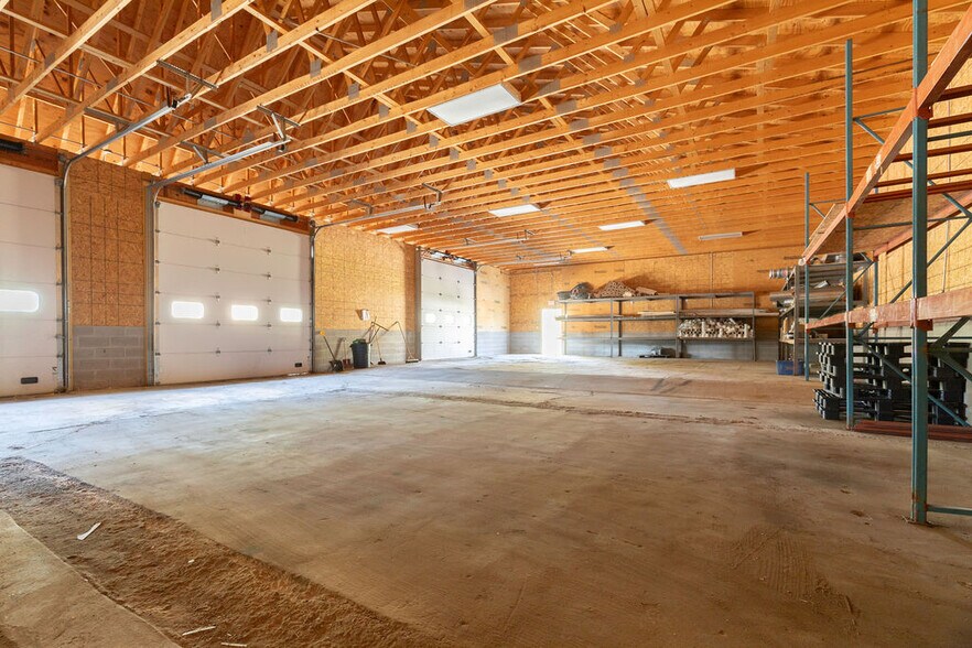 More Photos Of 642 S Main St, Central Square Office Residential For Lease