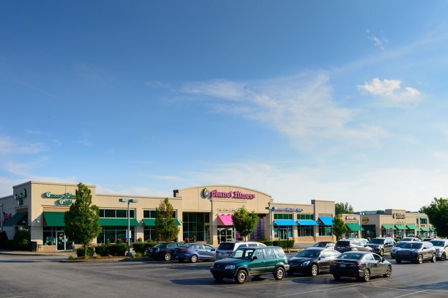 More Photos Of 150 E Pennsylvania Ave, Downingtown Unknown For Lease