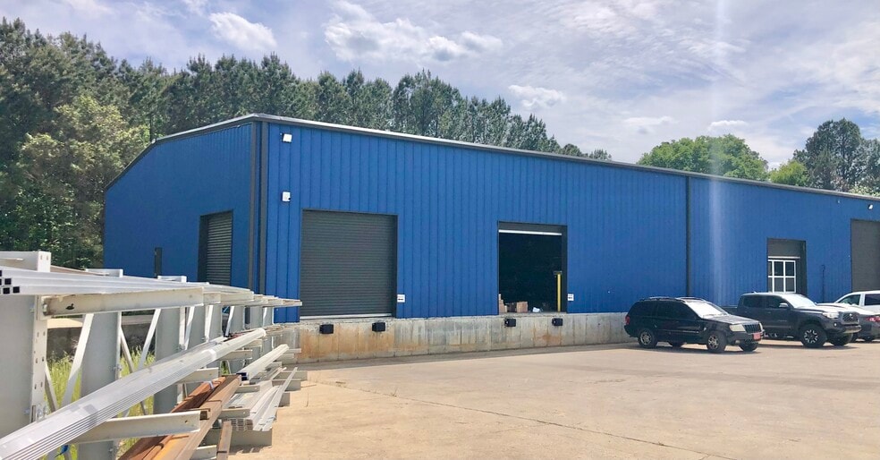 More Photos Of 113 Vine St, Monroe Warehouse For Sale