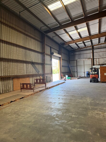 More Photos Of 1009 W Hill Ave, Valdosta Warehouse For Sale