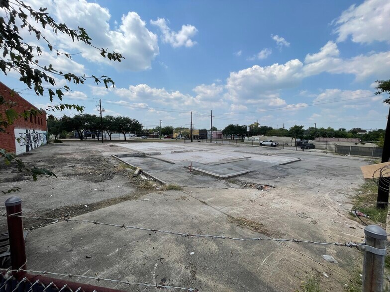 More Photos Of 507 Broadway St, Houston Land For Sale