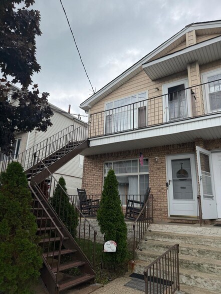 More Photos Of , Staten Island Multifamily For Sale