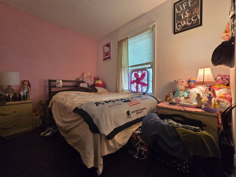 More Photos Of 288 W Clinton St, Dover Apartments For Sale