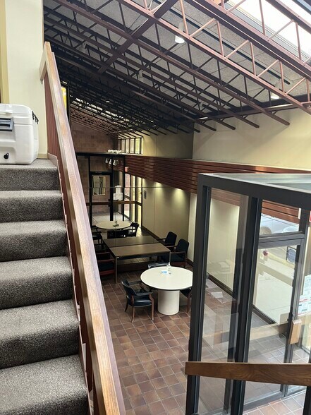 More Photos Of 1810 Clover Rd, Mishawaka Industrial For Sale