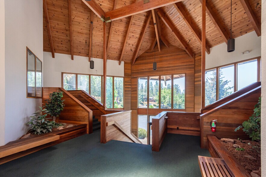 More Photos Of 970 E Main St, Grass Valley Office For Sale