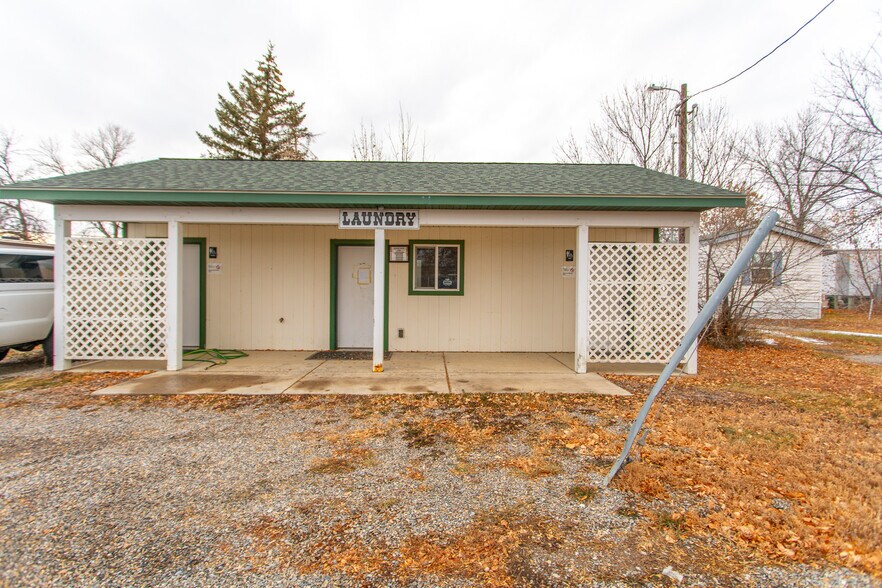 More Photos Of 309 S Minnesota St, Conrad Manufactured Housing Mobile Home Park For Sale