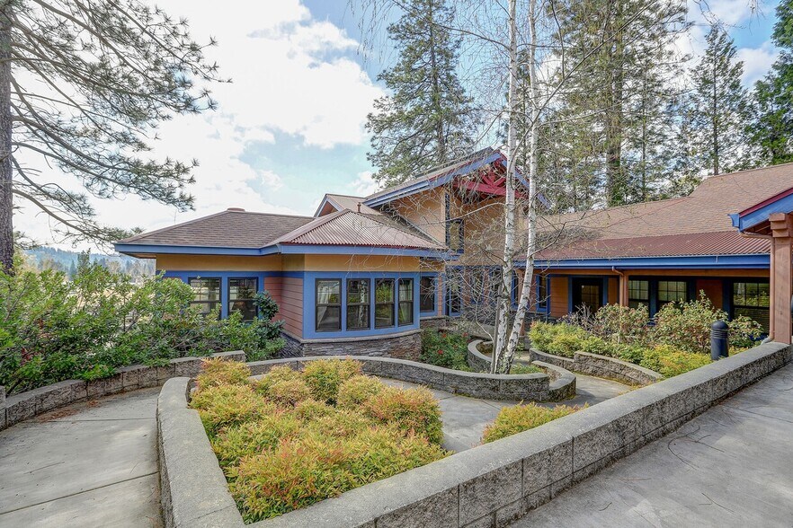 Primary Photo Of 1740 E Main St, Grass Valley Office For Lease