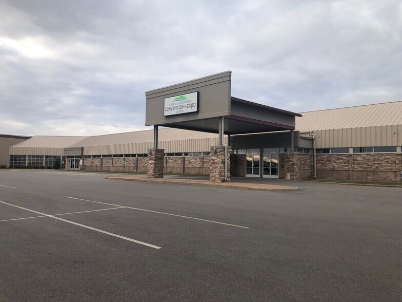 More Photos Of 10101 Market St, Rothschild Unknown For Lease