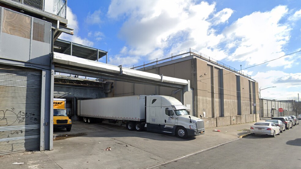 More Photos Of 300 Liberty Ave, Brooklyn Warehouse For Lease
