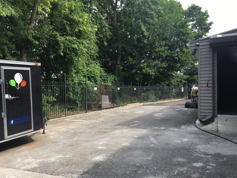 More Photos Of 360 Ashburton Ave, Yonkers Light Manufacturing For Sale