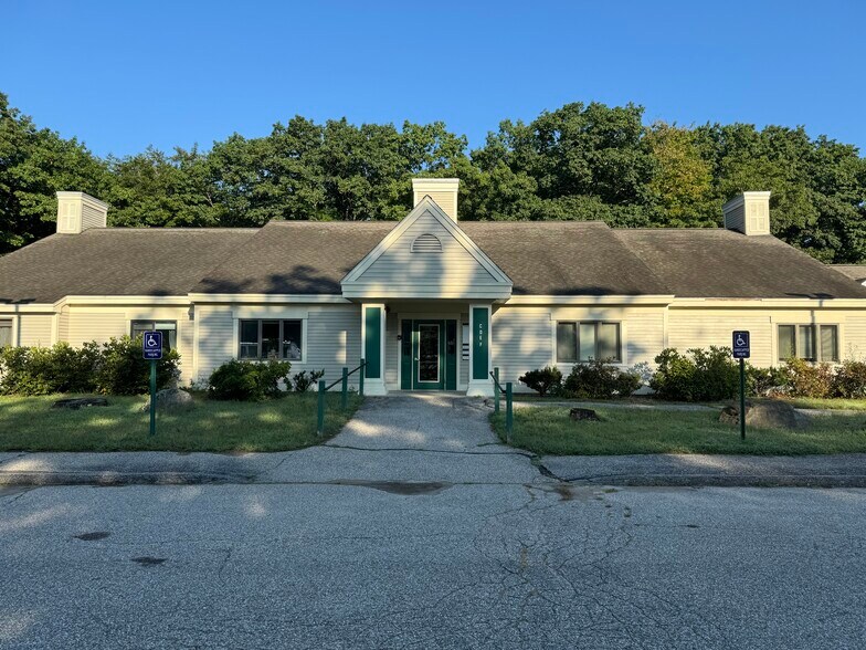 Primary Photo Of 312 Cottage Rd, Sanford Medical For Lease