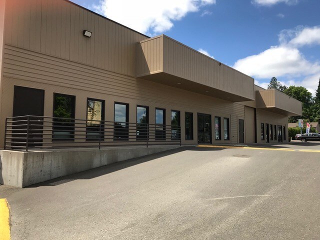 More Photos Of 4120-4122 River Rd N, Keizer Storefront Retail Office For Lease