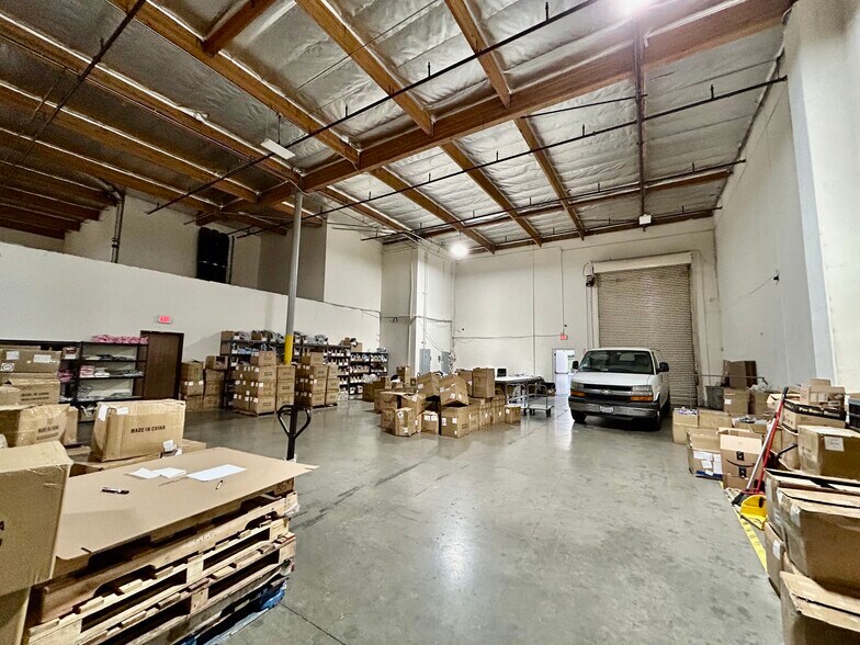 More Photos Of 17533-17539 Rowland St, Rowland Heights Warehouse For Lease