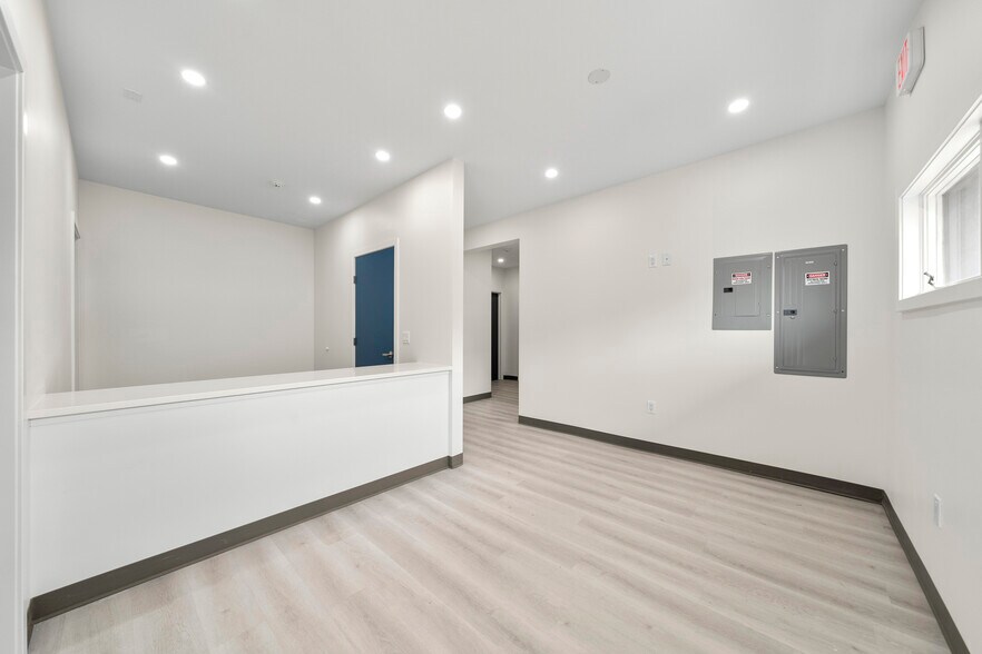 More Photos Of 35 Pangborn Pl, Hackensack Medical For Lease