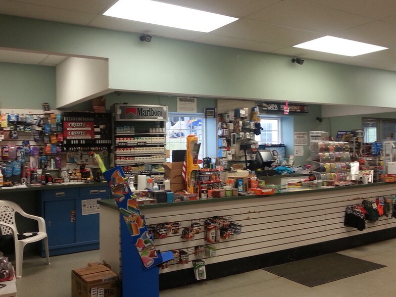 More Photos Of 187 N Main St, Oriskany Falls Convenience Store For Sale