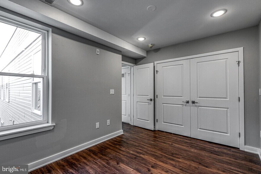 More Photos Of 1316 S Broad St, Philadelphia Apartments For Sale