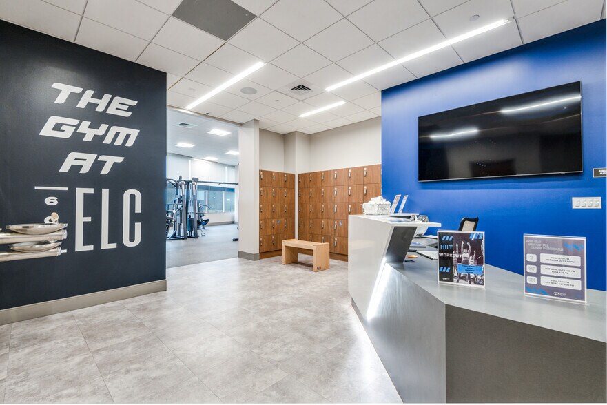 More Photos Of 600 E Las Colinas Blvd, Irving Office For Lease