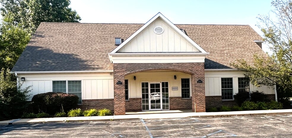 Primary Photo Of 2611 Chicago St, Valparaiso Medical For Sale