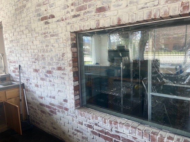More Photos Of 125 N Washington Ave, Newport Freestanding For Sale