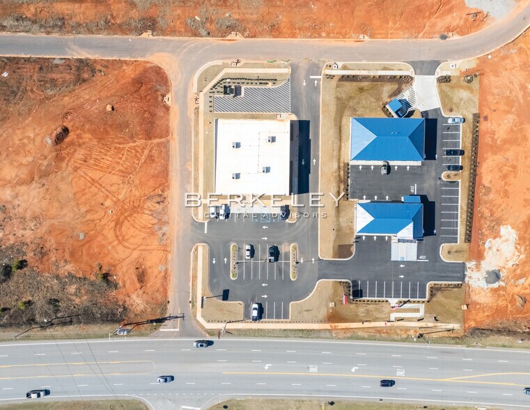 More Photos Of 310 Lowther St, Pendleton Freestanding For Sale