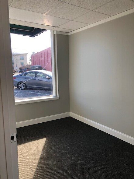 More Photos Of 507 New Bridge St, Jacksonville Office For Lease