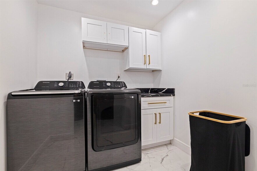 More Photos Of 1481 Belleair Rd, Clearwater Medical For Sale