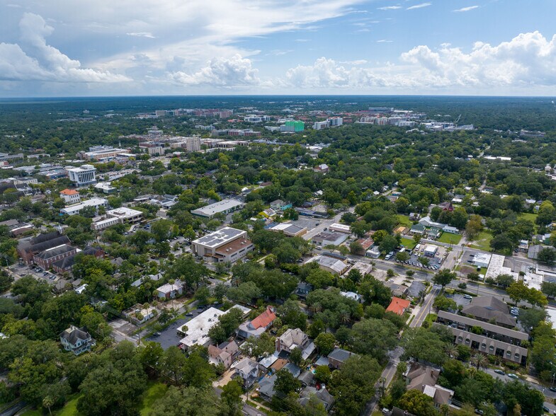 More Photos Of 619 NE 1st St, Gainesville Religious Facility For Sale