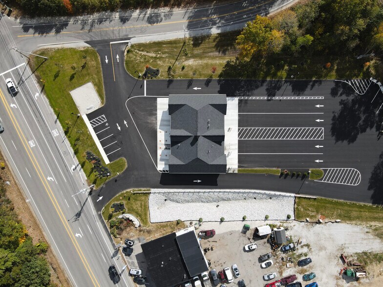 More Photos Of 1554 Hooksett Rd, Hooksett Specialty For Sale