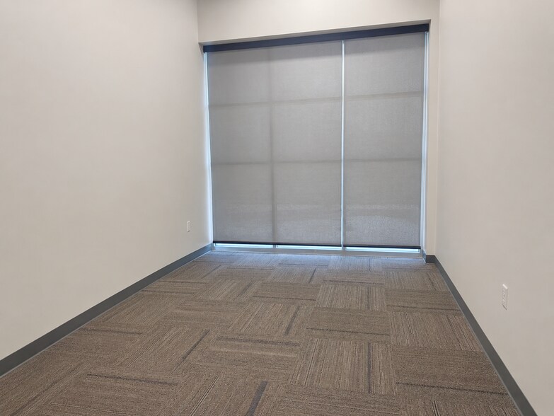 More Photos Of 24825 Roesner Rd, Katy Coworking Space
