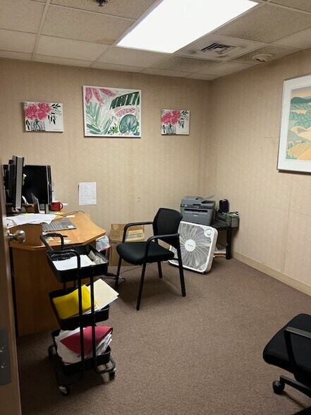 More Photos Of 140 Strollings Ave, Logan Office For Sale