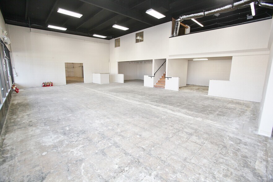 More Photos Of 2739 Castro Valley Blvd, Castro Valley Unknown For Lease