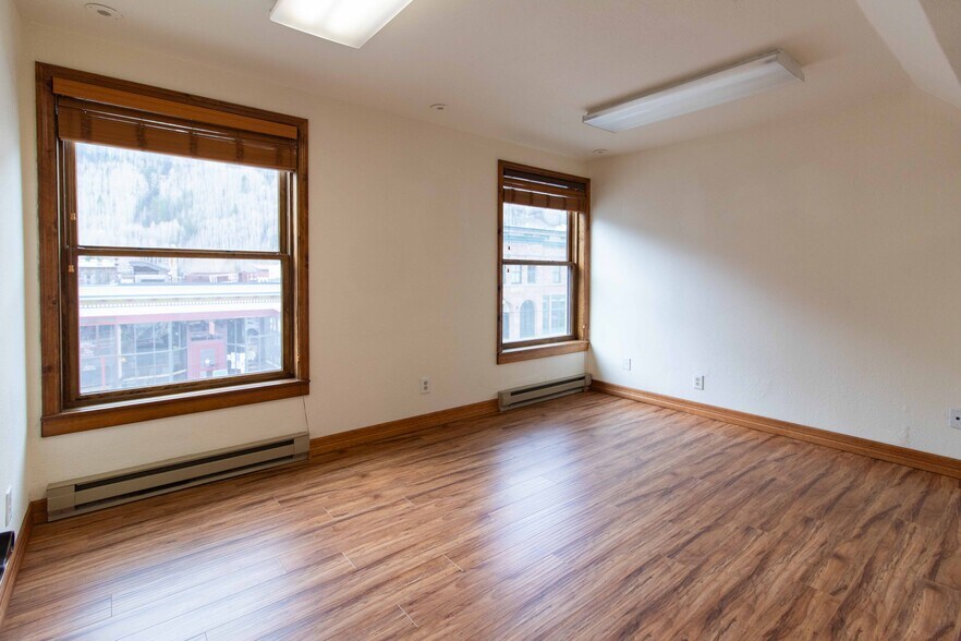 More Photos Of 135-137 Colorado Ave, Telluride Office For Lease