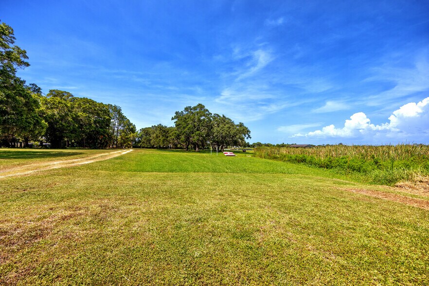 More Photos Of 12330 101st St, Largo Land For Sale