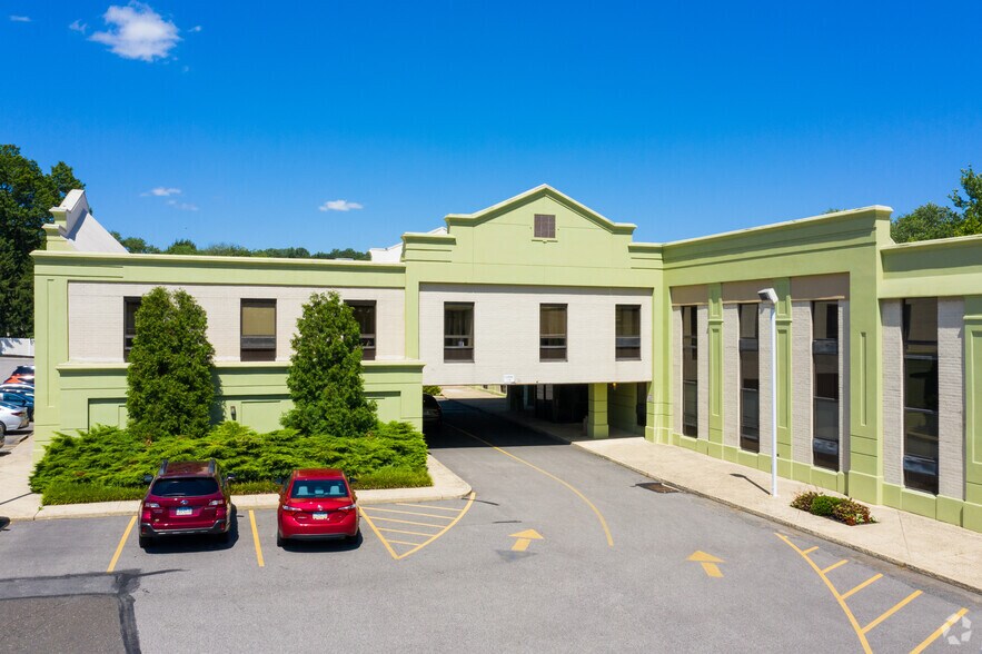 More Photos Of 715 Twining Rd, Dresher Office For Lease