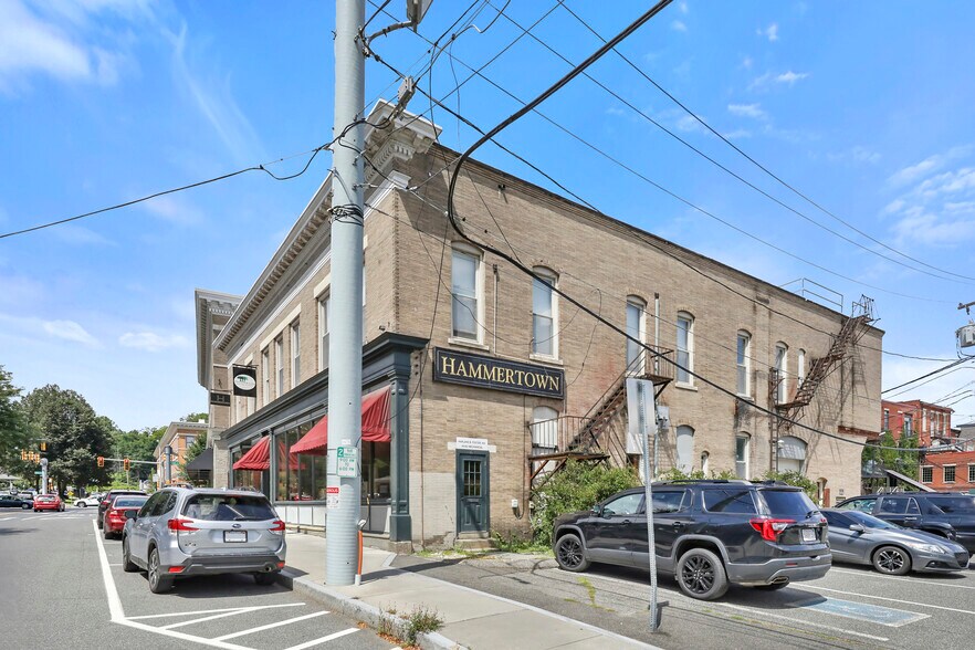 More Photos Of 15 Bridge St, Great Barrington Storefront Retail Residential For Sale