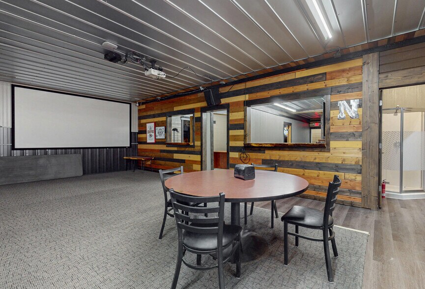 More Photos Of 165 Nebraska St, Sterling General Retail For Sale