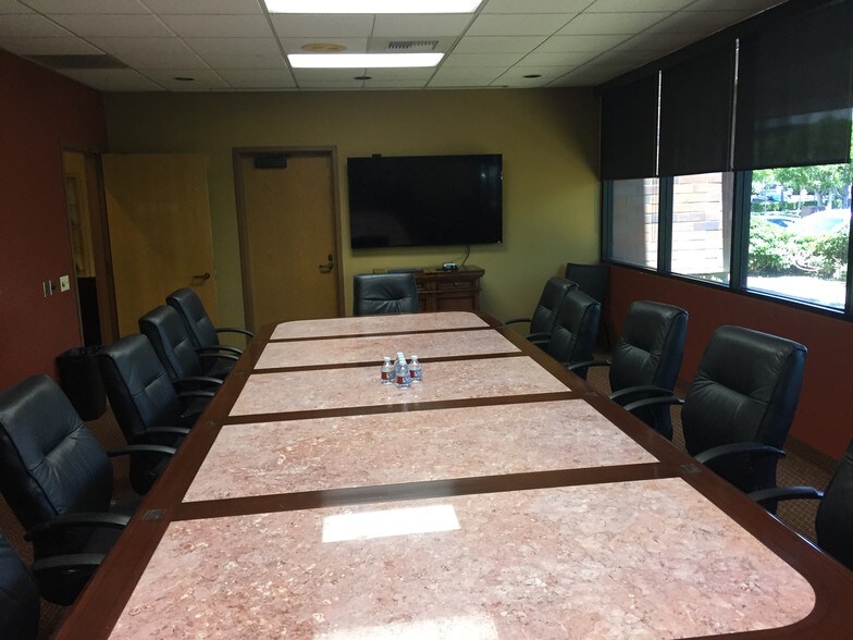 More Photos Of 15 Corporate Park, Irvine Medical For Lease