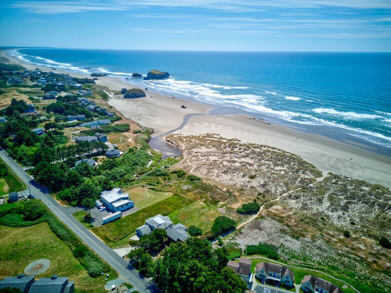 More Photos Of 3446 Beach Loop Dr SW, Bandon Land For Sale