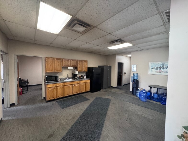 More Photos Of 3345 Fort Harrison Rd, Terre Haute Warehouse For Sale