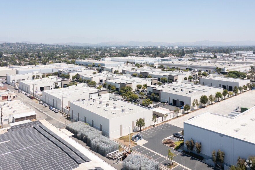 More Photos Of 1412 E Valencia Dr, Fullerton Manufacturing For Sale