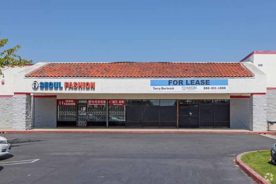 More Photos Of 12521-12573 Carson St, Hawaiian Gardens Unknown For Lease