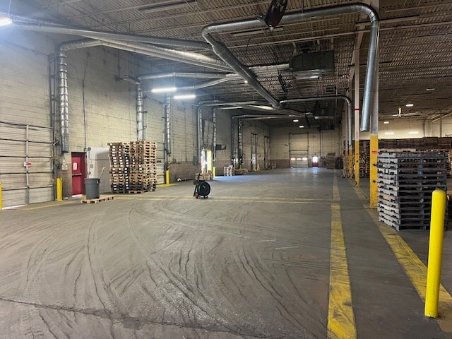 More Photos Of 300 Broyhill Rd, Rutherfordton Industrial For Lease