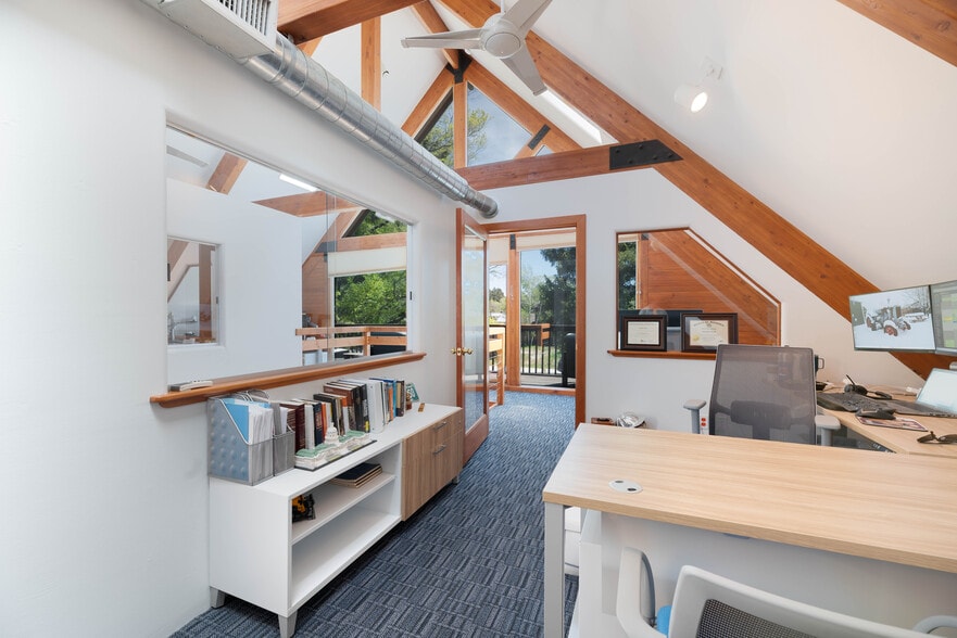 More Photos Of 515 N Beaver St, Flagstaff Loft Creative Space For Sale