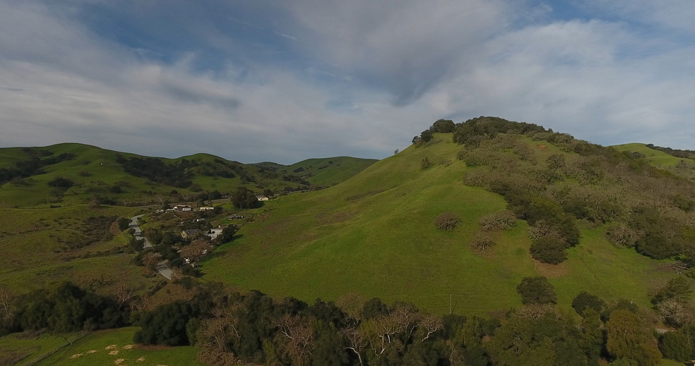 More Photos Of 1002 Metcalf Rd, San Jose Land For Lease