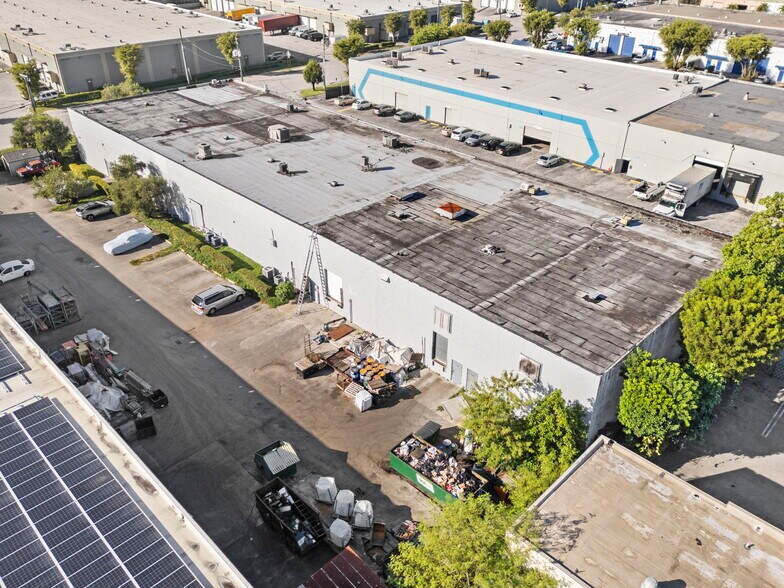 More Photos Of 8451 NW 66th St, Miami Warehouse For Lease
