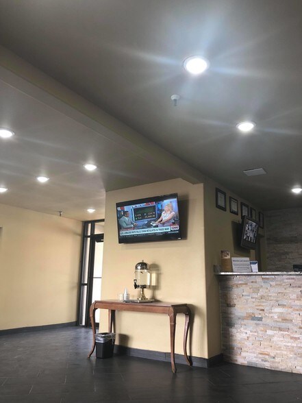 More Photos Of 245 E Wendover Blvd, Wendover Hotel For Sale